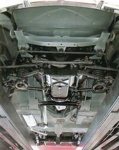 Независимая пружинная передняя подвеска Победы скопирована с довоенного седана Opel Kapitan (АР №17, 2010)