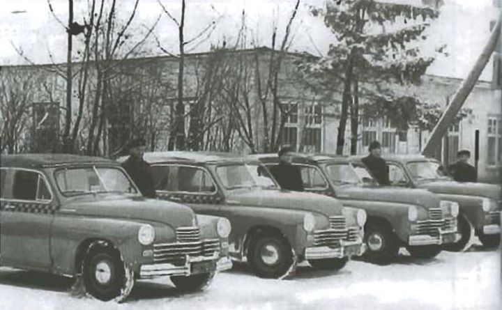 ГАЗ–М20Б такси-кабриолеты в Эстонской ССР.